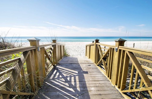 Panama City Beach Condo | 133 m² Condo ∙ 3 bedrooms ∙ 8 guests