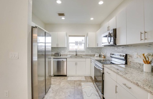 Central Fort Lauderdale House | 133 m² House ∙ 4 bedrooms ∙ 12 guests