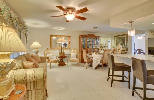 Disston Heights House | 139 m² House ∙ 3 bedrooms ∙ 6 guests