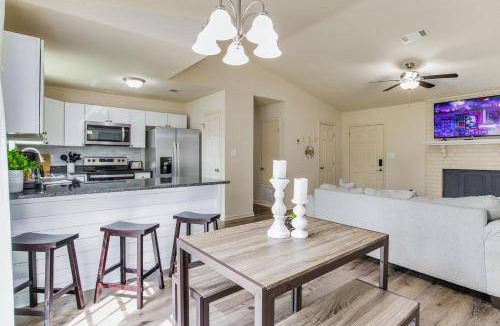 Northwest Pensacola House | 139 m² House ∙ 4 bedrooms ∙ 10 guests