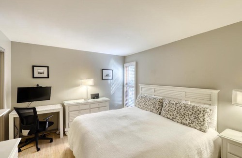West Beach Village Villa | 1419 Courtside