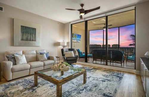 Cape Harbour Condo | 144 m² Condo ∙ 3 bedrooms ∙ 6 guests