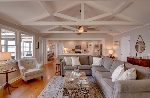 Groveoak Cottage | 148 m² Cabin ∙ 3 bedrooms ∙ 10 guests
