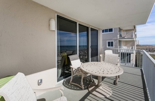 White Sands Condo | 149 m² Condo ∙ 2 bedrooms ∙ 6 guests