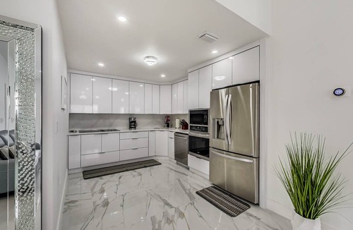 Hialeah House | 149 m² House ∙ 3 bedrooms ∙ 8 guests