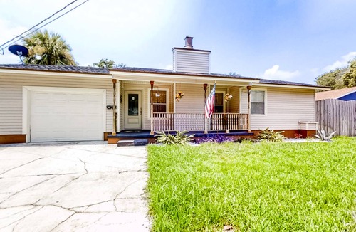Mayport House | 151 m² House ∙ 3 bedrooms ∙ 6 guests