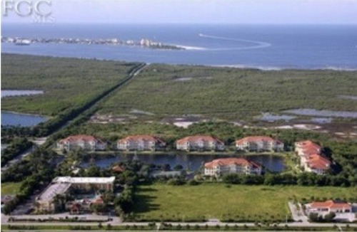 Fort Myers Beach Condo | 156 m² Condo ∙ 2 bedrooms ∙ 6 guests