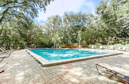 Fernandina Beach Condo | 157 m² Condo ∙ 3 bedrooms ∙ 6 guests