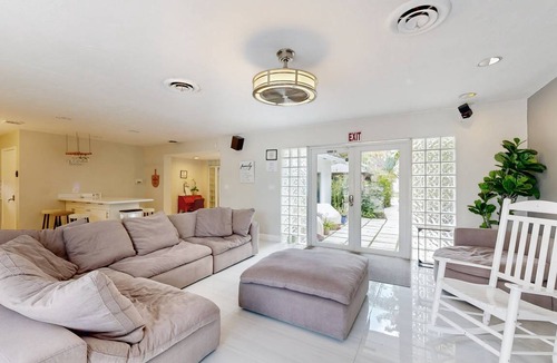 Hollywood Lakes House | 158 m² House ∙ 3 bedrooms ∙ 6 guests