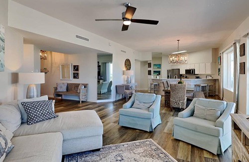 Avalon Beach Estates Condo | 159 m² Condo ∙ 3 bedrooms ∙ 10 guests