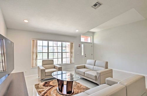 Royal Palm Beach House | 159 m² House ∙ 4 bedrooms ∙ 8 guests
