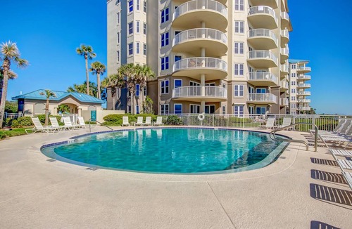 Amelia City Condo | 162 m² Condo ∙ 3 bedrooms ∙ 6 guests