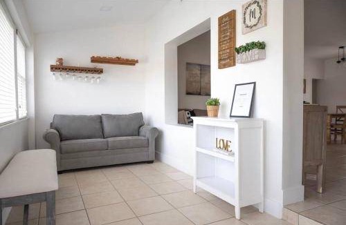 Flagami House | 167 m² House ∙ 3 bedrooms ∙ 12 guests