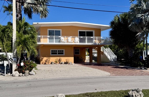 Toll Gate Shores House | 172 m² House ∙ 3 bedrooms ∙ 10 guests