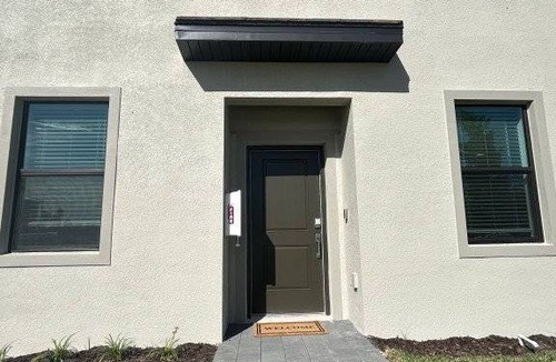 Gateway House | 177 m² House ∙ 3 bedrooms ∙ 6 guests