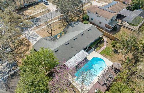 Brandon House | 177 m² House ∙ 4 bedrooms ∙ 12 guests