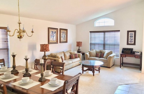 Solana House | 180 m² House ∙ 4 bedrooms ∙ 8 guests