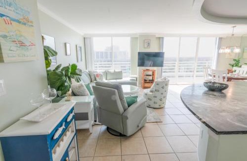 Arcadian Shores Apartment | 1815 North Hampton, Ocean view condo with full access! condo