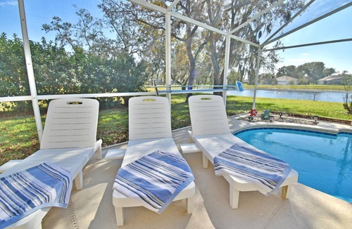 Sunridge Woods House | 186 m² House ∙ 4 bedrooms ∙ 8 guests