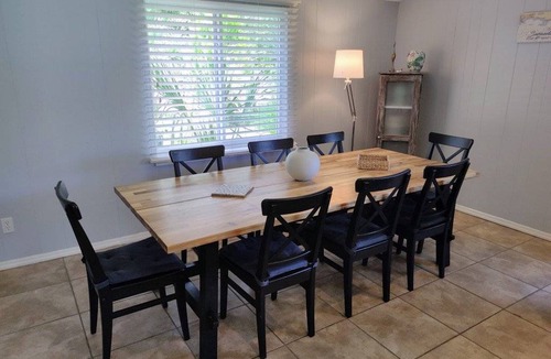Arlington Park House | 186 m² House ∙ 3 bedrooms ∙ 12 guests