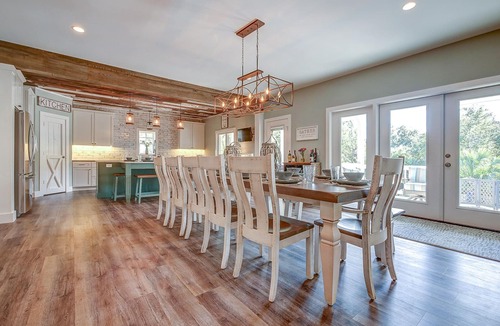 North Forest Beach House | 19 Sandpiper -20% off 8/8-15 week. Relax, Gather, and Unwind
