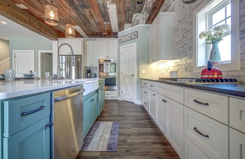 North Forest Beach House | 19 Sandpiper -20% off 8/8-15 week. Relax, Gather, and Unwind