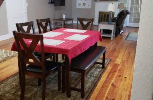 Southside House | 19 m² House ∙ 4 bedrooms ∙ 7 guests