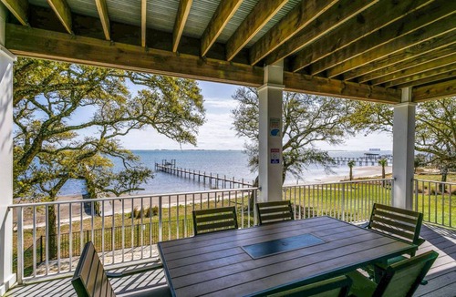 Gulf Breeze House | 194 m² House ∙ 3 bedrooms ∙ 13 guests