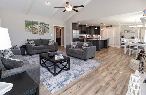 Hazel Green House | 195 m² House ∙ 4 bedrooms ∙ 8 guests
