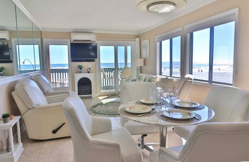 Myrtle Beach Condo | 1st Fl Direct Oceanfront-Stunning Panoramic View-FREE Linens,WiFi,Shore Dr.