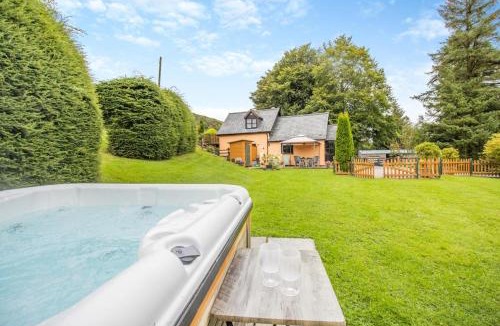 Devils Bridge House | 2 Bed in Devils Bridge oc-d29575