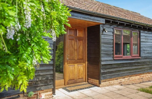 Devizes House | 2 Bed in Devizes oc-t43754