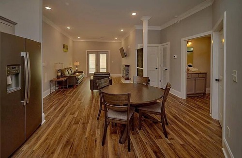 Sevierville Condo | 2-Bedroom, 1-Bath Condo | Sleeps 5 | Budget-Friendly + Free Ticket
