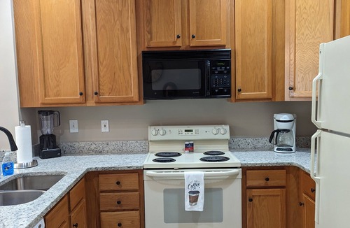 Red Hill Condo | 2 Bedroom 2 Bath condo at Legends golf Resort