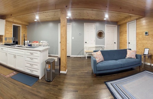 New Castle House | 2- Bedroom House Newly Remodeled nRelaxing Escape