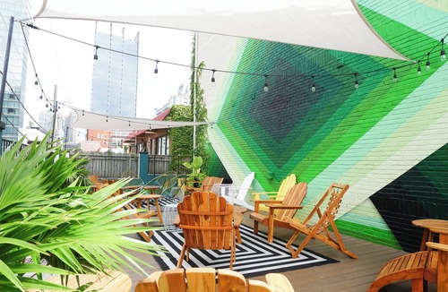 Rutledge Hill House | 2 Blocks to Broadway | Full Kitchen + Free Parking | SoBro Guest House #4