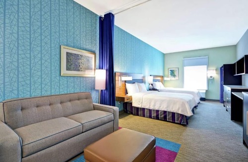 Ferry Pass Hotel | 2 Convenient Units! Free Parking, Breakfast, Close to Historic Pensacola Village