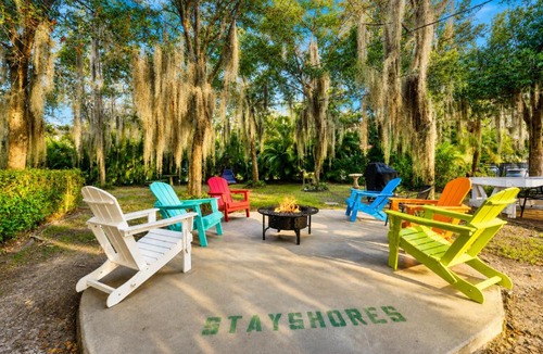Cloud Lake House | 2 Homes Hot Tubs x2 Heated Pool Fire Pit