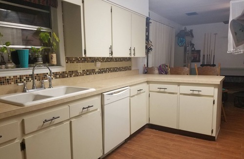 Keystone House | 2 kitchens, Canoe, kayak on Sunset Lake + 700sqf apt Perfect for family getaways