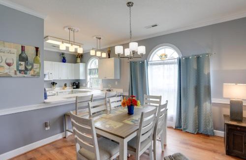 Central Myrtle Beach House | < 2 Mi to Coast: Condo w/Pool in Myrtle Beach