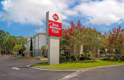 Tallahassee Hotel | 2-Star Hotel ∙ Best Western Plus Tallahassee North Hotel