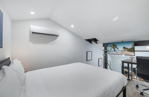 Northeast Miami Apartment | 2 Story Studio - 1