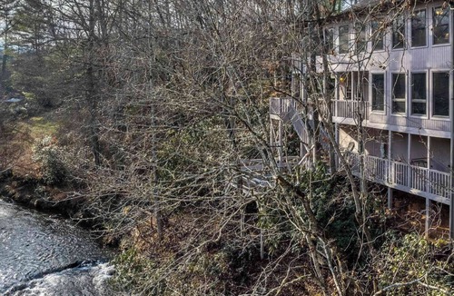 Otto House | 2-story waterfront home with mountain & creek views, decks, grill, fireplace, AC
