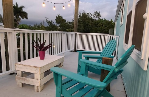 Key Largo Cottage | 200ft of Waterfront with Tiki & Heated Pool - Boaters Paradise