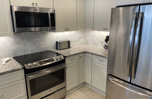 Sandestin Villa | 2022 6 PASSENGER GOLF CART Largest Beachwalk! 3bd/3ba. Sleeps 8, WITH LAKE VIEWS