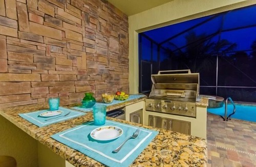 Naples House | 2025 Season Available ! TREVISO BAY - RESORT. LUXURY POOL & Spa GOLF HOME