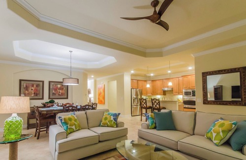 Naples House | 2025 Season Still Available 3 BED.3BATH GOLF POOL HOME IN TREVISO BAY