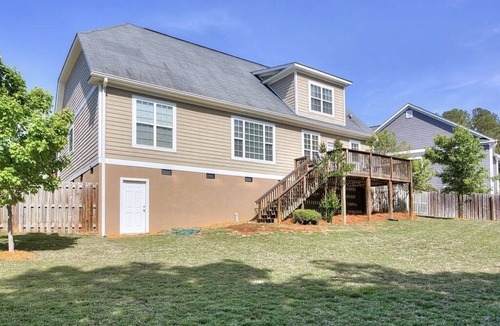 Evans House | 2026 4BR Masters Rental, 2 Kings, 2 Queens
