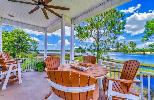 Carrabelle House | 204 m² House ∙ 3 bedrooms ∙ 8 guests