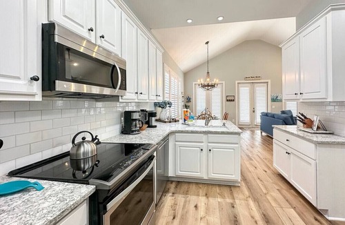 Seacrest Beach House | 210 Seacrest Beach Blvd (Beach-Sea-Sun)